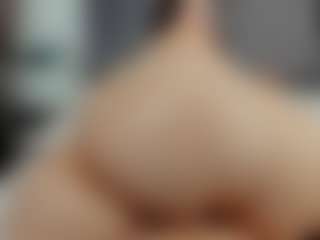 Laurel's Live Sex Cam Show