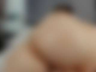 Laurel's Live Sex Cam Show