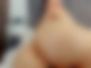 Laurel's Live Sex Cam Show