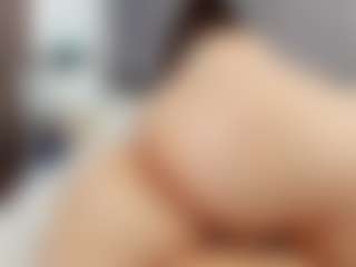 Laurel's Live Sex Cam Show