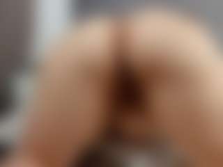 Laurel's Live Sex Cam Show
