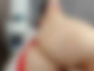 Laurel's Live Sex Cam Show