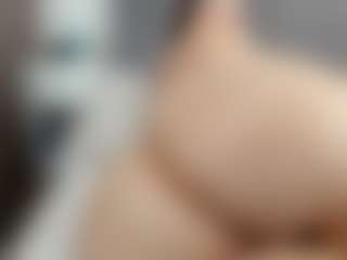 Laurel's Live Sex Cam Show