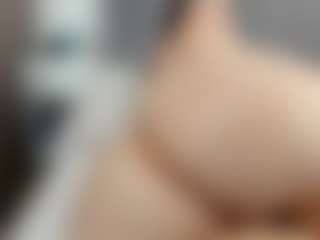 Laurel's Live Sex Cam Show