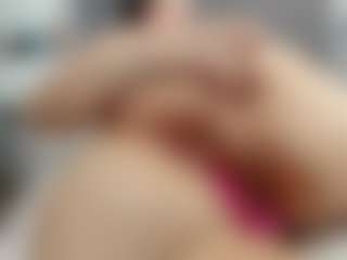 Laurel's Live Sex Cam Show