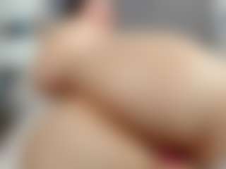 Laurel's Live Sex Cam Show