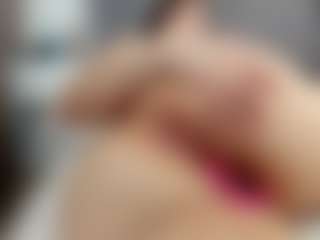Laurel's Live Sex Cam Show