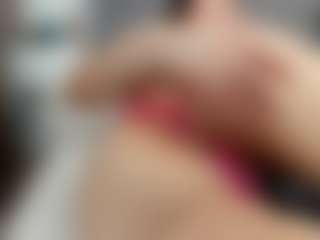 Laurel's Live Sex Cam Show