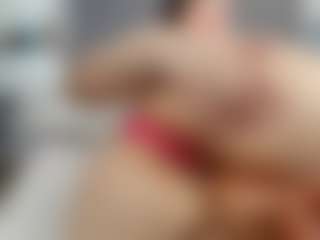 Laurel's Live Sex Cam Show