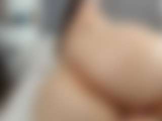 Laurel's Live Sex Cam Show