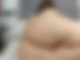 Laurel's Live Sex Cam Show