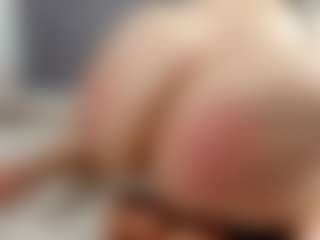 Laurel's Live Sex Cam Show