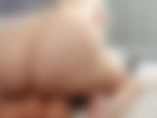 Laurel's Live Sex Cam Show
