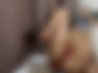 Laurel's Live Sex Cam Show