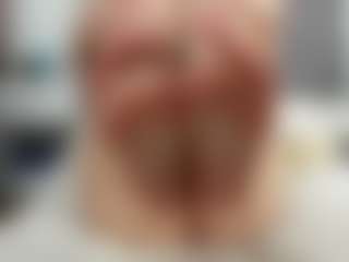 Laurel's Live Sex Cam Show