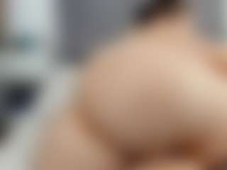Laurel's Live Sex Cam Show