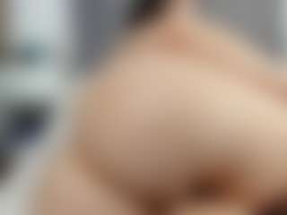 Laurel's Live Sex Cam Show