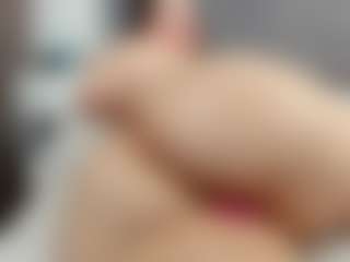 Laurel's Live Sex Cam Show