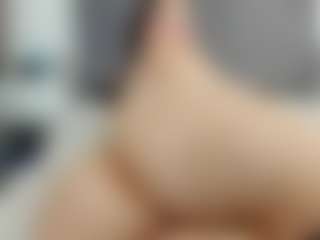 Laurel's Live Sex Cam Show