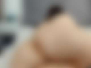 Laurel's Live Sex Cam Show