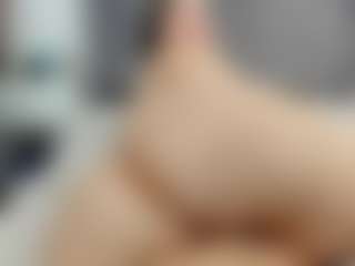 Laurel's Live Sex Cam Show