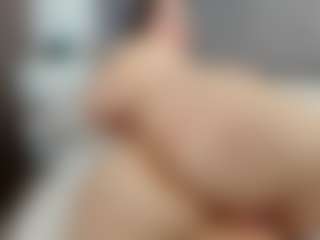 Laurel's Live Sex Cam Show