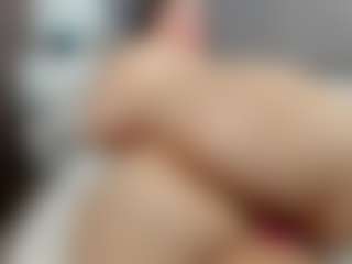 Laurel's Live Sex Cam Show