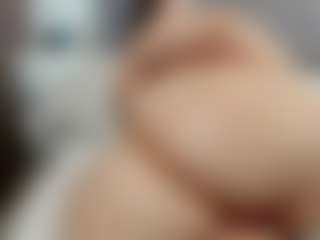 Laurel's Live Sex Cam Show