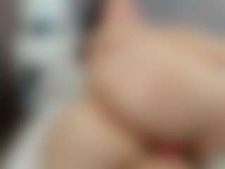 Laurel's Live Sex Cam Show