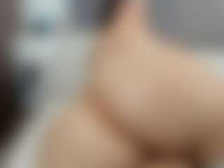 Laurel's Live Sex Cam Show