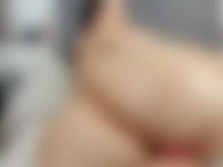 Laurel's Live Sex Cam Show