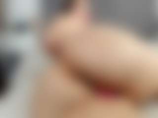 Laurel's Live Sex Cam Show