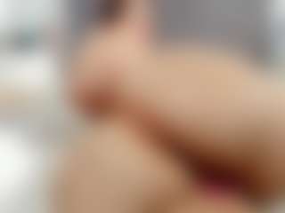 Laurel's Live Sex Cam Show