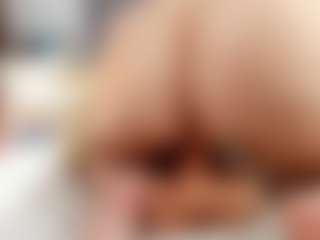 Laurel's Live Sex Cam Show