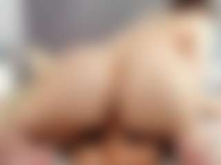 Laurel's Live Sex Cam Show