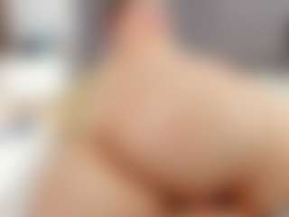 Laurel's Live Sex Cam Show