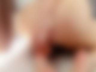 Laurel's Live Sex Cam Show