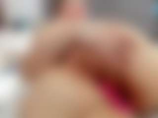 Laurel's Live Sex Cam Show