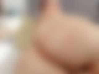Laurel's Live Sex Cam Show