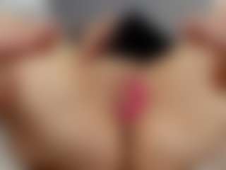 Laurel's Live Sex Cam Show