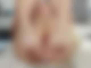 Laurel's Live Sex Cam Show
