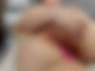 Laurel's Live Sex Cam Show