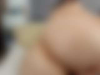 Live cam show with Laurel - Sexwebcam Latina on WildCum | chile