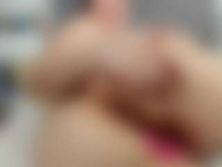 Laurel's Live Sex Cam Show