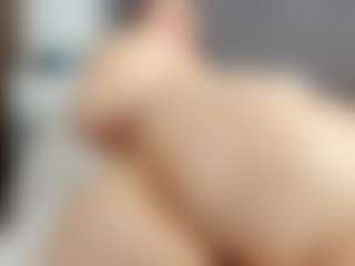 Laurel's Live Sex Cam Show