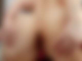 Laurel's Live Sex Cam Show
