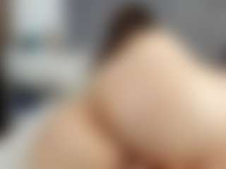 Laurel's Live Sex Cam Show