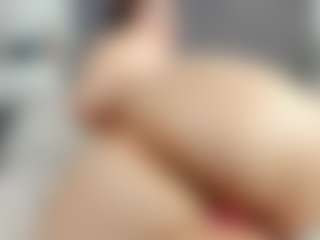 Laurel's Live Sex Cam Show