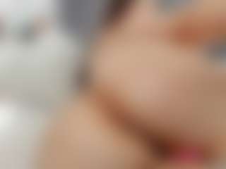 Laurel's Live Sex Cam Show