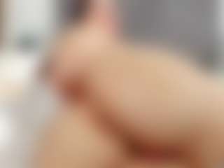 Laurel's Live Sex Cam Show